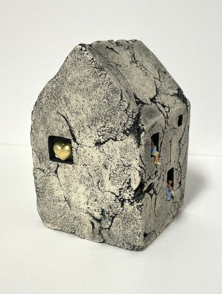 Særdagsliv #11 (med gullhjerte) av Kristin Antonsen